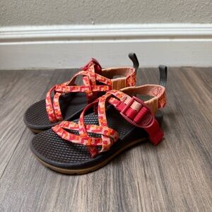 Chaco Sandals Little Kid Size 10 Black ZX1 Helix Peach Strappy Unisex‎ EUC